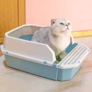 Spacious Open Litter Box with Strainer Scoop